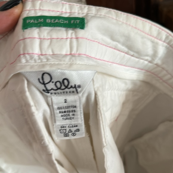 Lilly Pulitzer size 2, white cotton shorts with pockets, front and back - Picture 4 of 5